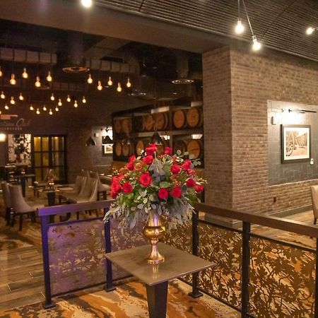 Oak Grove Racing Gaming & Hotel Екстериор снимка